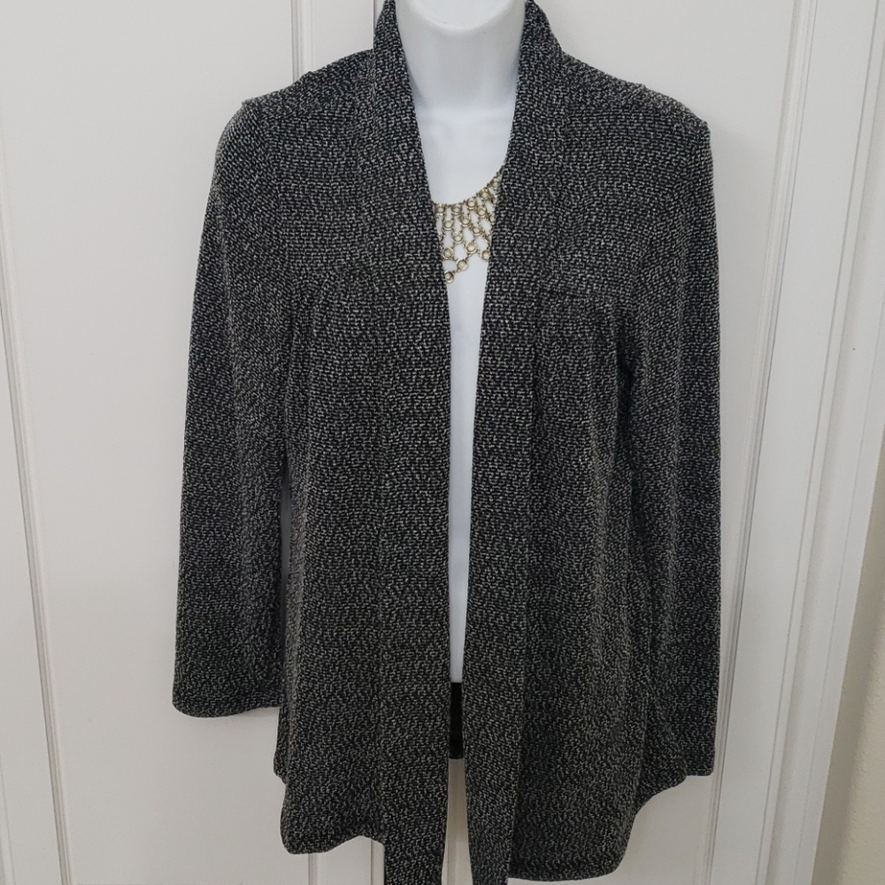 Sweater/Cardigan